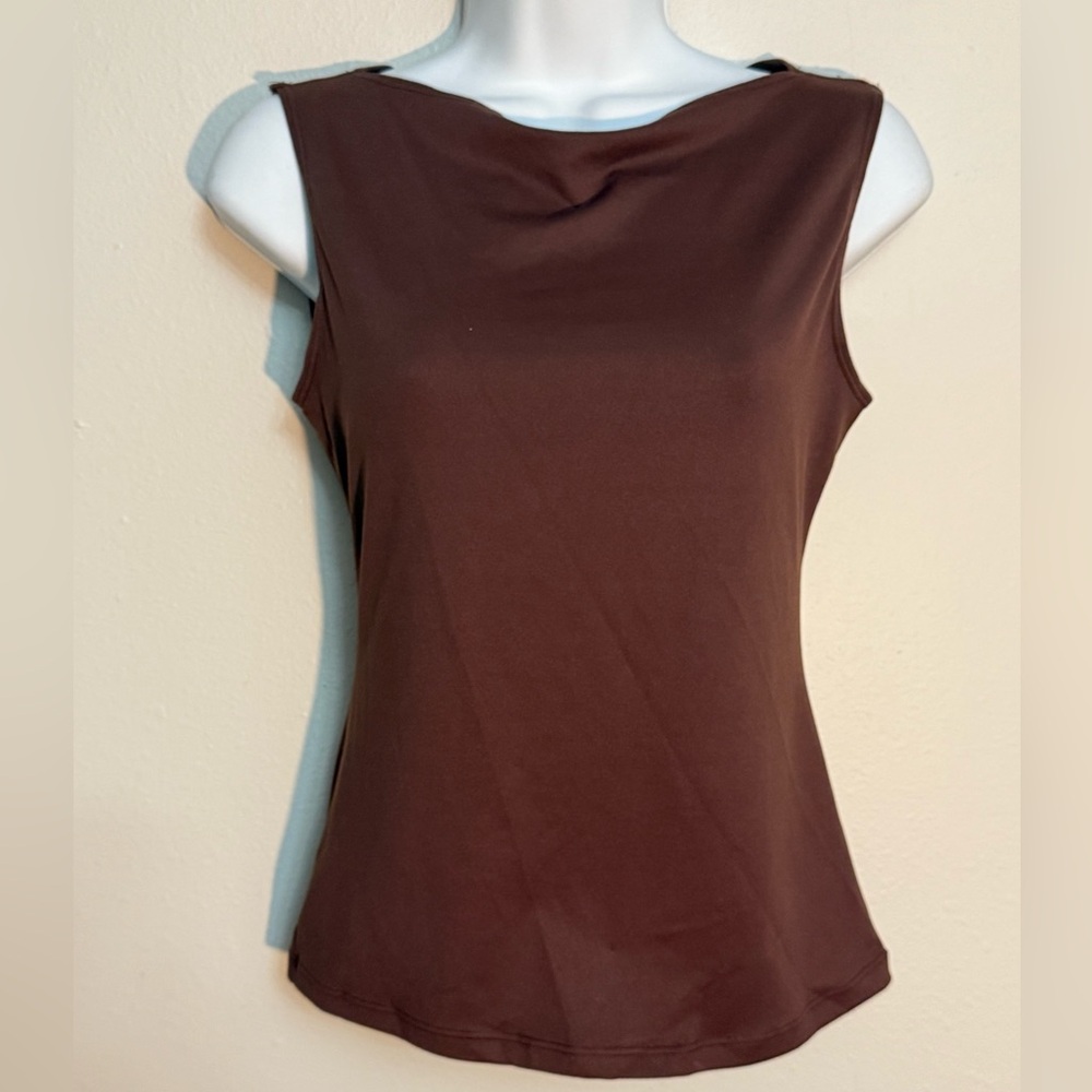 Trendy Queen Sleeveless Top in Rich Brown size XS EUC